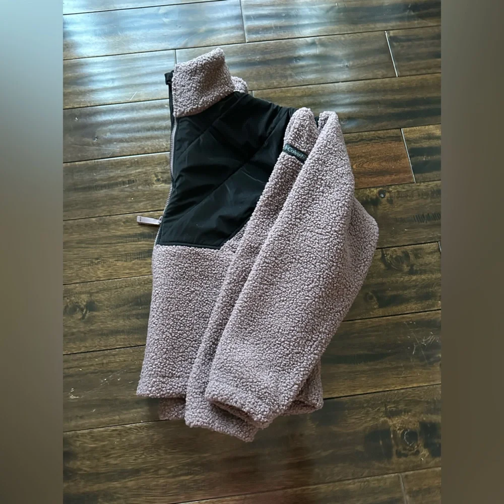 Columbia Fleece Zip Up - Picture 9 of 9